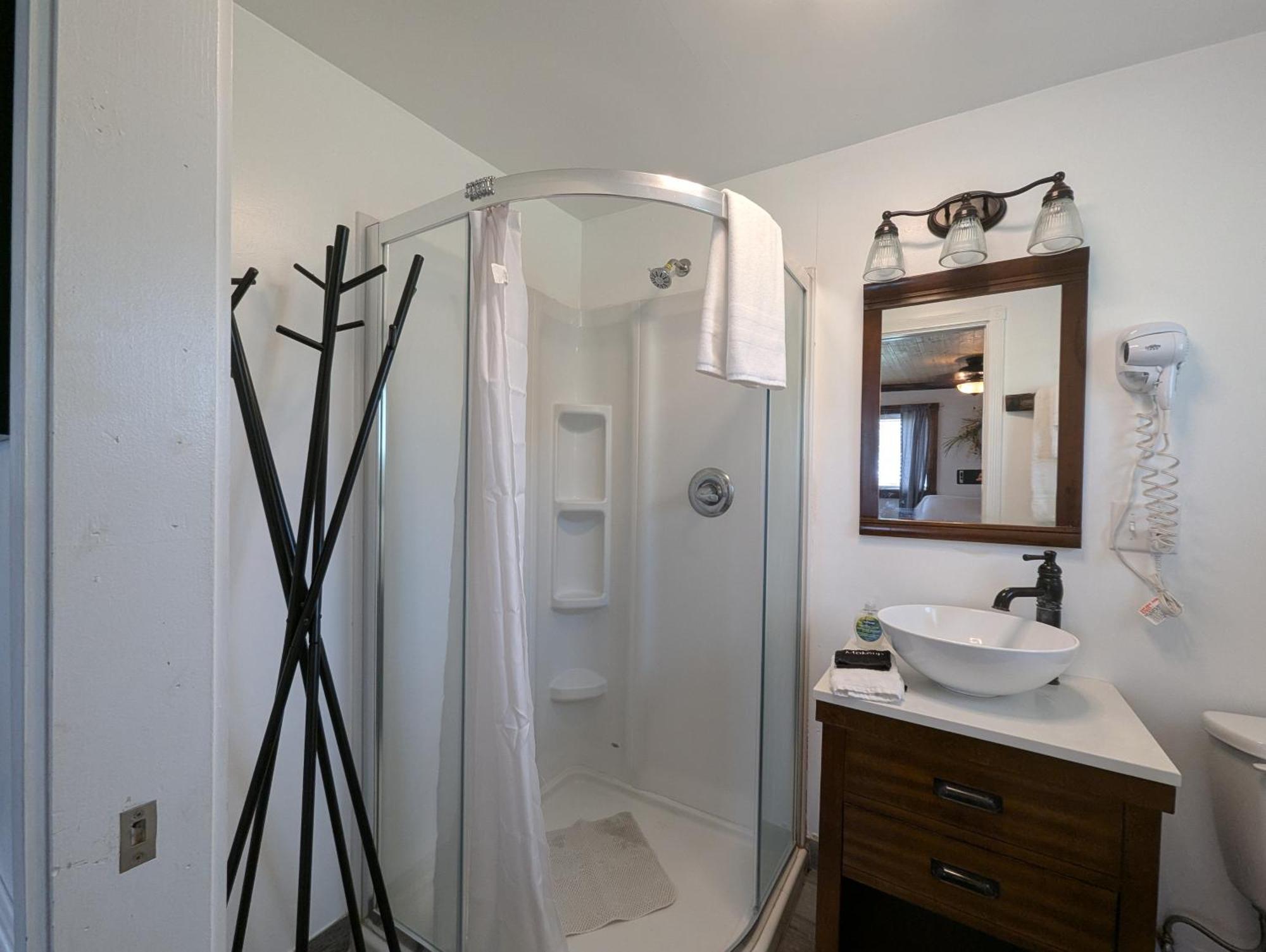 Squaw Valley Motel Room 8 Скуо Вали Екстериор снимка