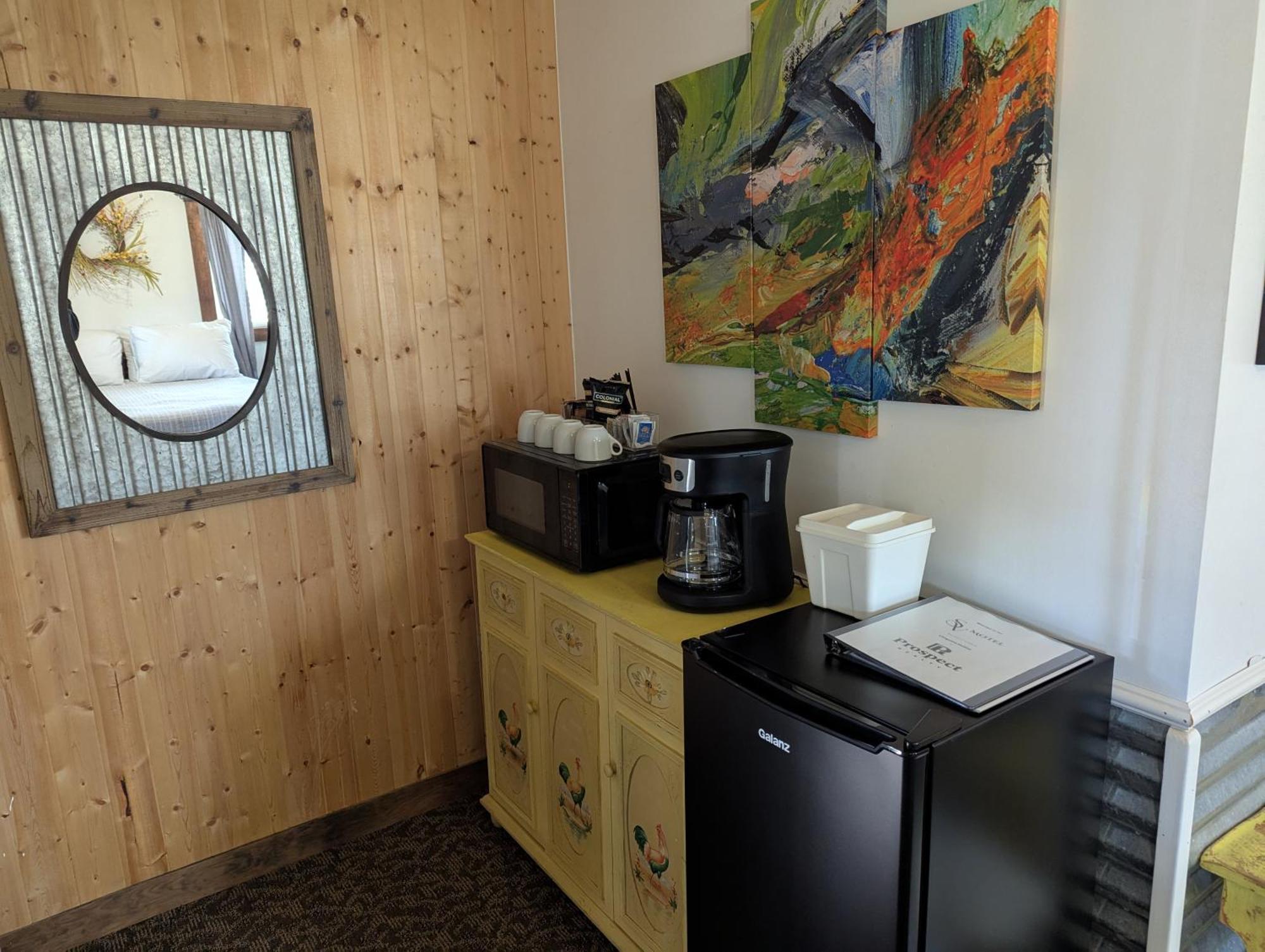Squaw Valley Motel Room 8 Скуо Вали Екстериор снимка